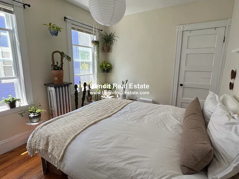 Prichard Ave — Photo 13