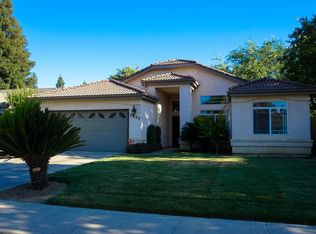 1537 E Parkview Ave, Visalia, CA 93292