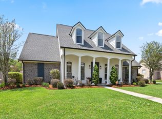 107 Kentucky Ln, Lafayette, LA 70507