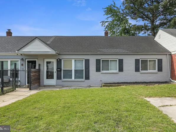 323 Sheridan Dr, New Castle, DE 19720