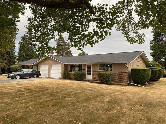 2nd image of 700 16th St SE #702