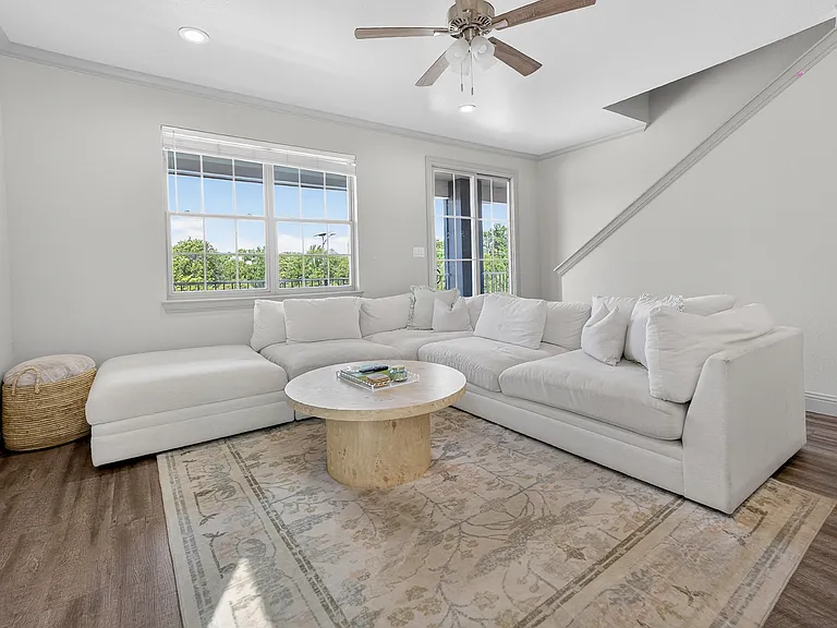 2519 McCart Ave — Photo 16