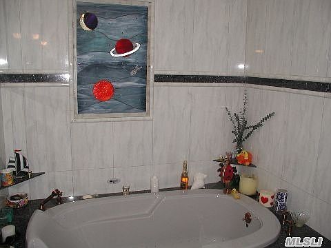 5th image of 3336 Murdock Ave