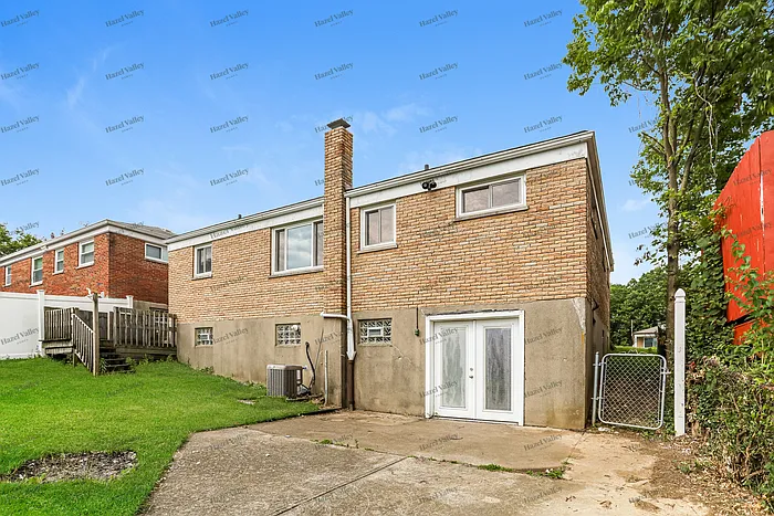 818 Woodyhill Dr — Photo 12