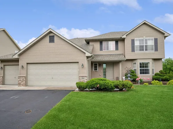 9902 Chestnut Ave N, Brooklyn Park, MN 55443