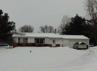6400 Warner Rd, Fowlerville, MI 48836