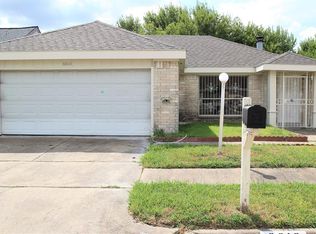 6610 Briar Glade Dr, Houston, TX 77072