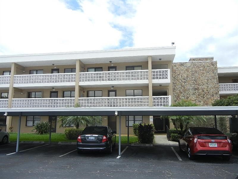 1st image of 5090 Bay St NE APT 122