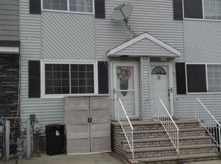 77 Token St, Staten Island, NY 10312
