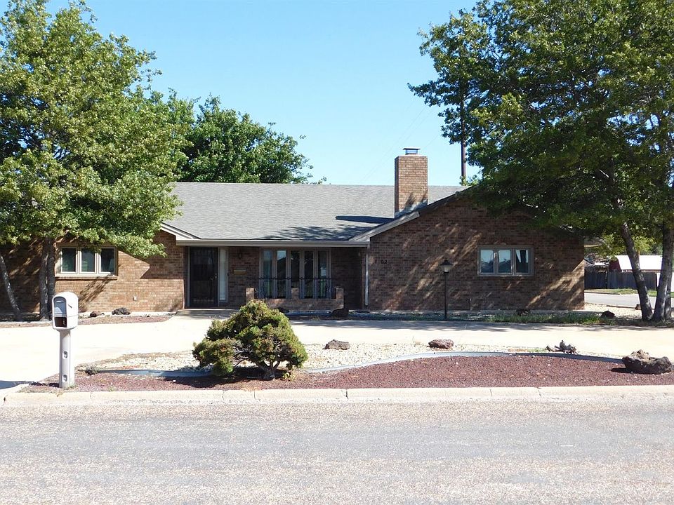 1st image of 1602 W Avenue C