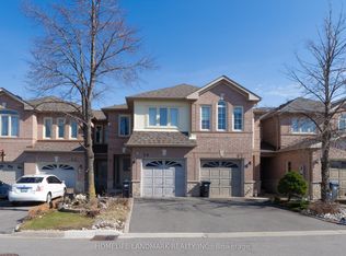 5420 Fallingbrook Dr #56, Mississauga, ON L5V2H6