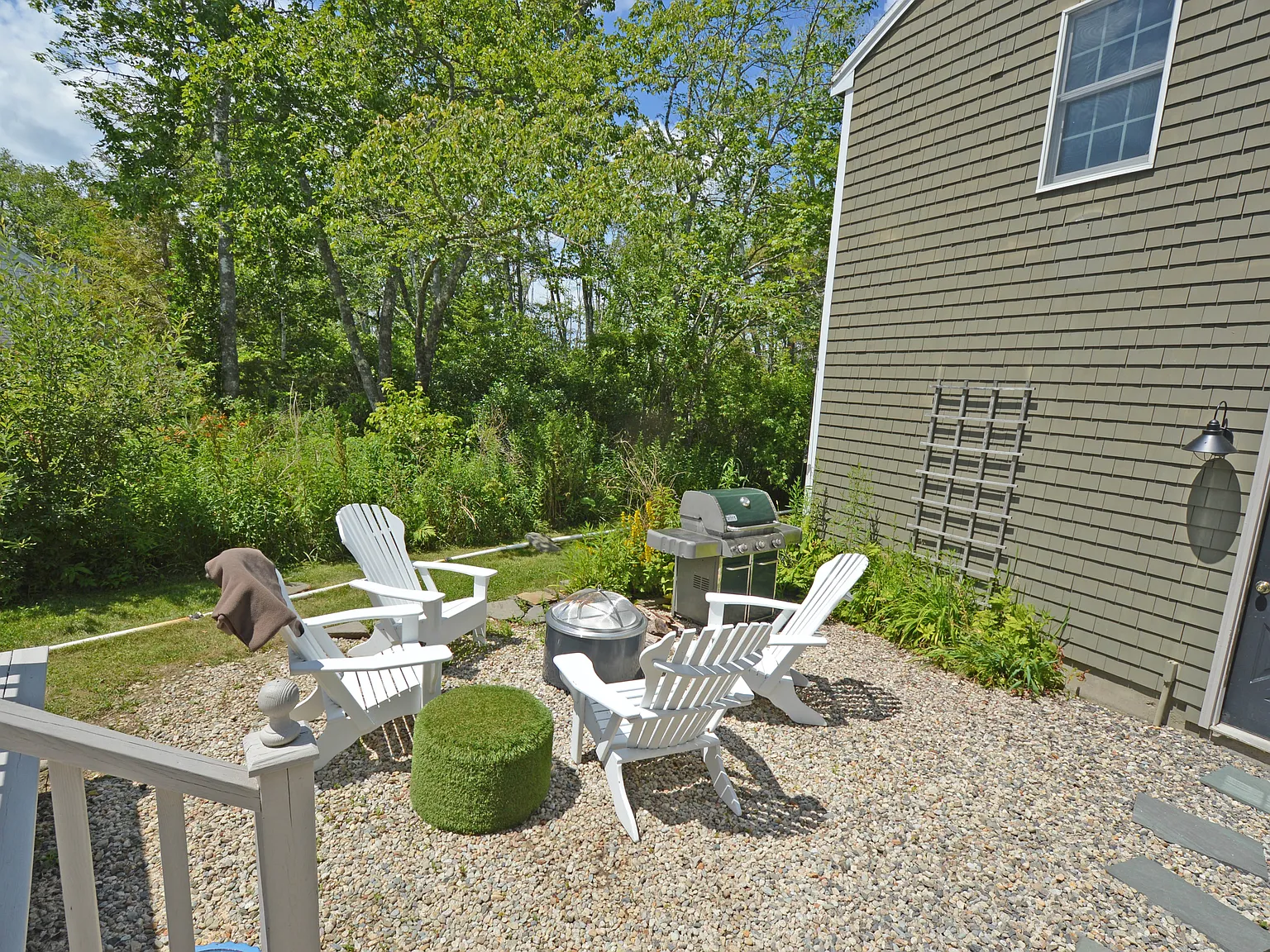 4 bed, 2124 sqft, $2,800 — Photo 4