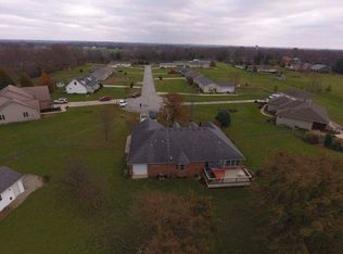 16897 Auburn Ct, Cambridge City, IN 47327