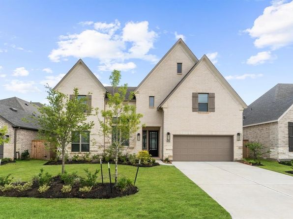 1027 Windy Creek Path