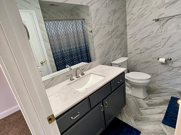 4th image of 731 Greensboro Way