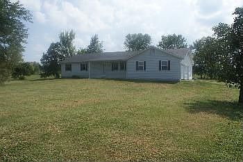 1st image of 66 Woodland Dr