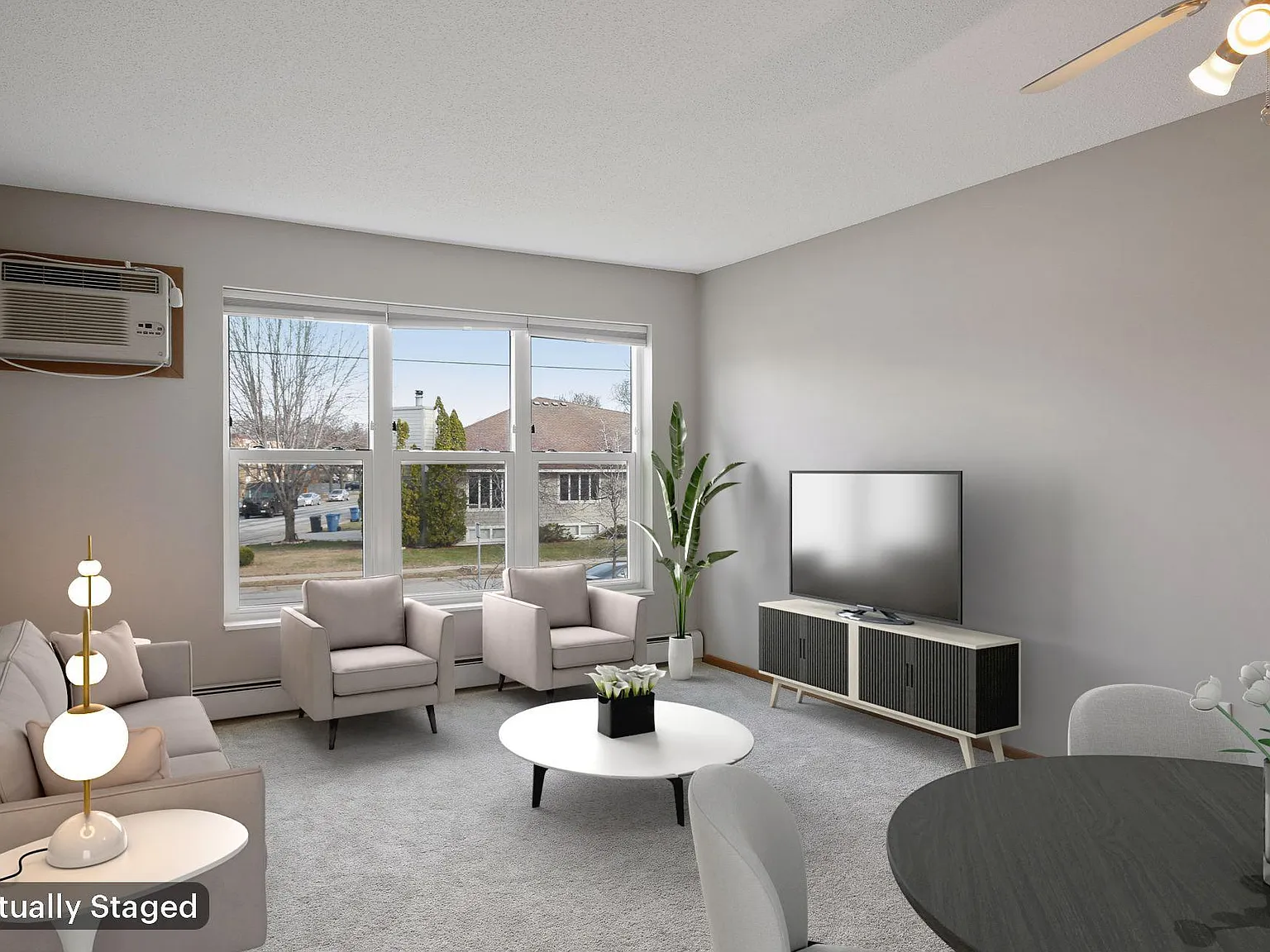 1 bed, 1.0 bath, 722 sqft, $1,595 — Photo 1