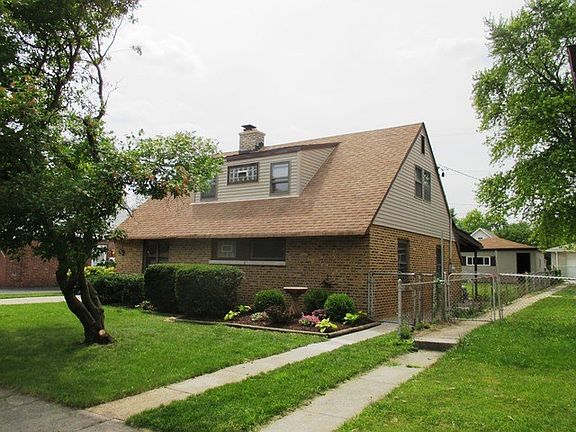 2nd image of 4114 Amelia Ave