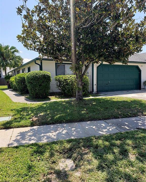 1st image of 11641 Thurston Way