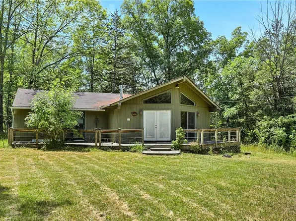 83 Sages Loop, Kerhonkson, NY 12446