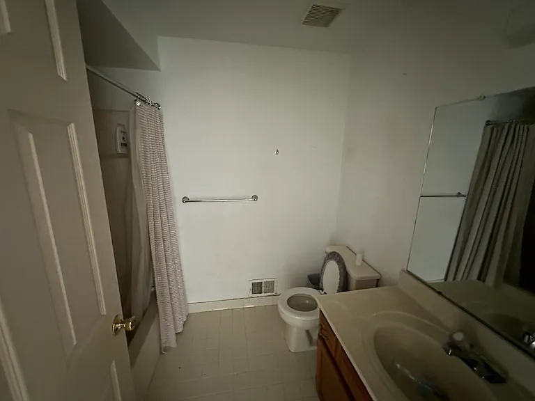 45870 Cass Ave #7 — Photo 12