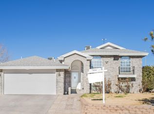 12129 Frank Cordova Cir, El Paso, TX 79936