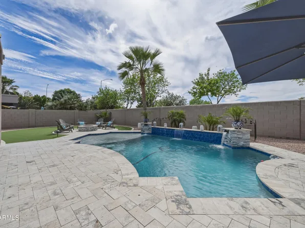 2328 S SORRELLE Street, Mesa, AZ 85209