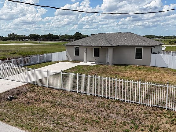 5th image of 9019 N Indio Cir