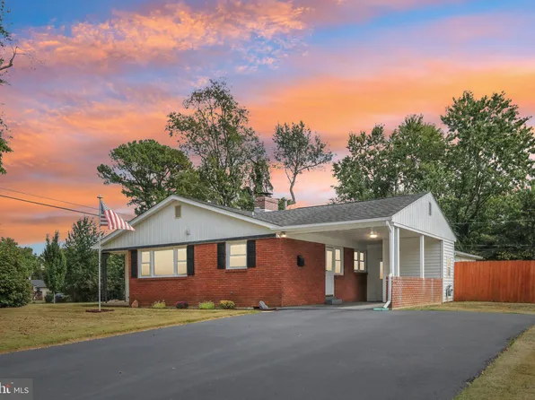 219 Gordy Pl, New Castle, DE 19720