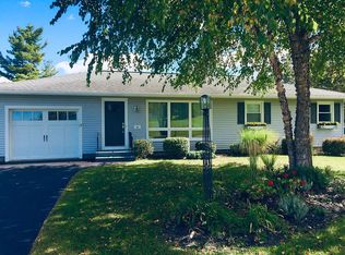 93 Miller Rd, Latham, NY 12110