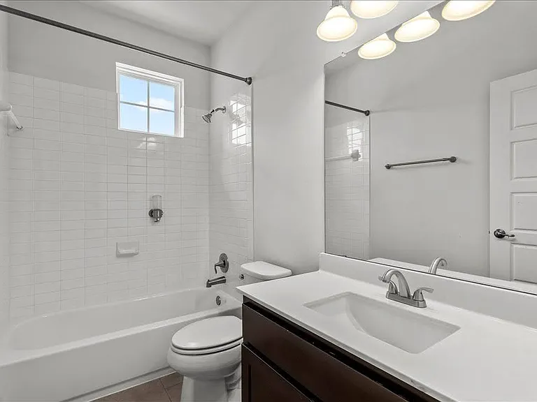 4108 Bison Bnd — Photo 32