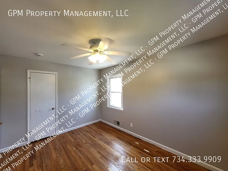 14727 Mulberry St — Photo 7