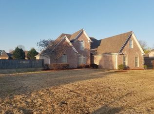 60 Black Ankle Dr, Oakland, TN 38060