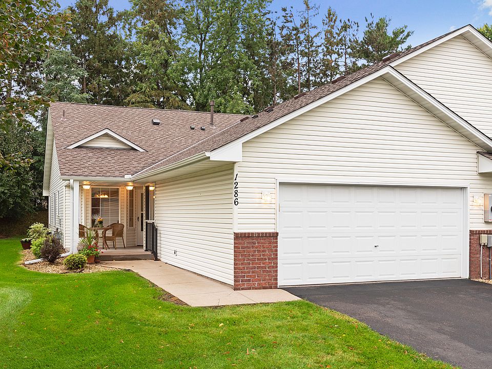 1st image of 1286 109th Ln NE