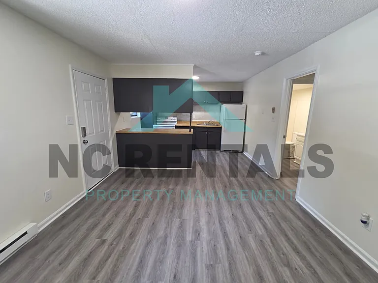 2401 Markwood Ln #A — Photo 4