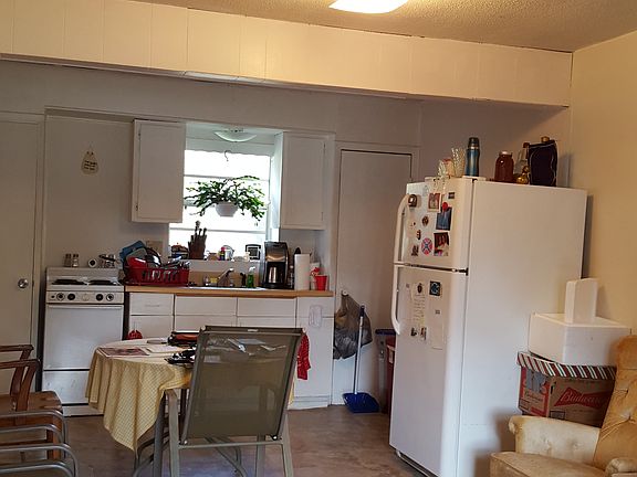 2nd image of 2540 Palmetto Dr