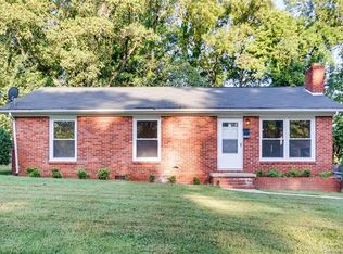2120 Markham Ct, Charlotte, NC 28205