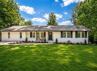 150 Sims St, Winder, GA 30680