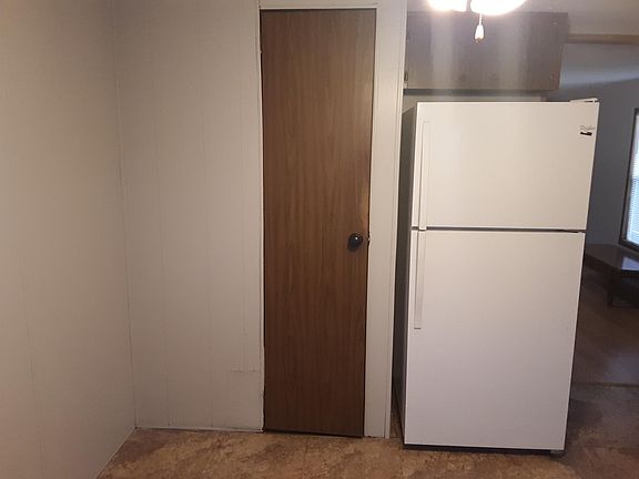 Kitchen Refrigerator and pantry