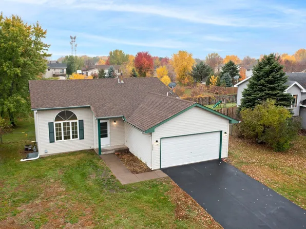 1235 10th Ave SE, Cambridge, MN 55008