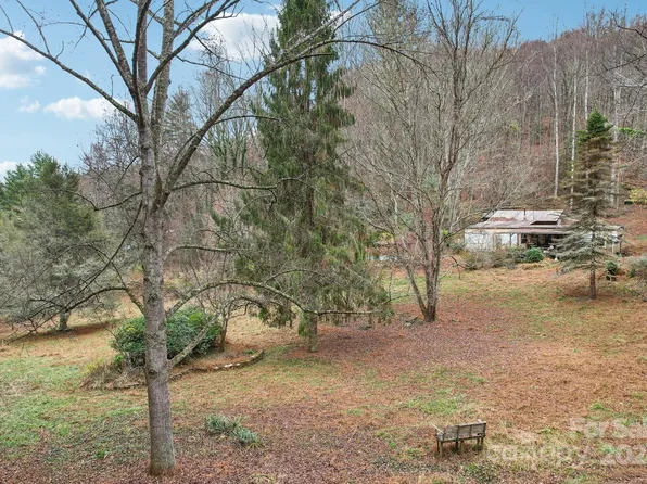 459 Leming Ln, Waynesville, NC 28785