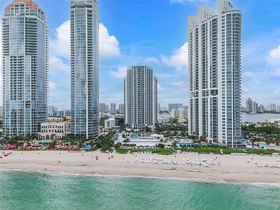 4th image of 18001 Collins Avenue #2806