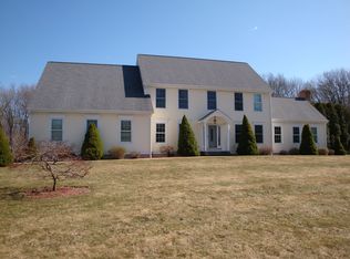 32 Stonepost Ln, Colchester, CT 06415