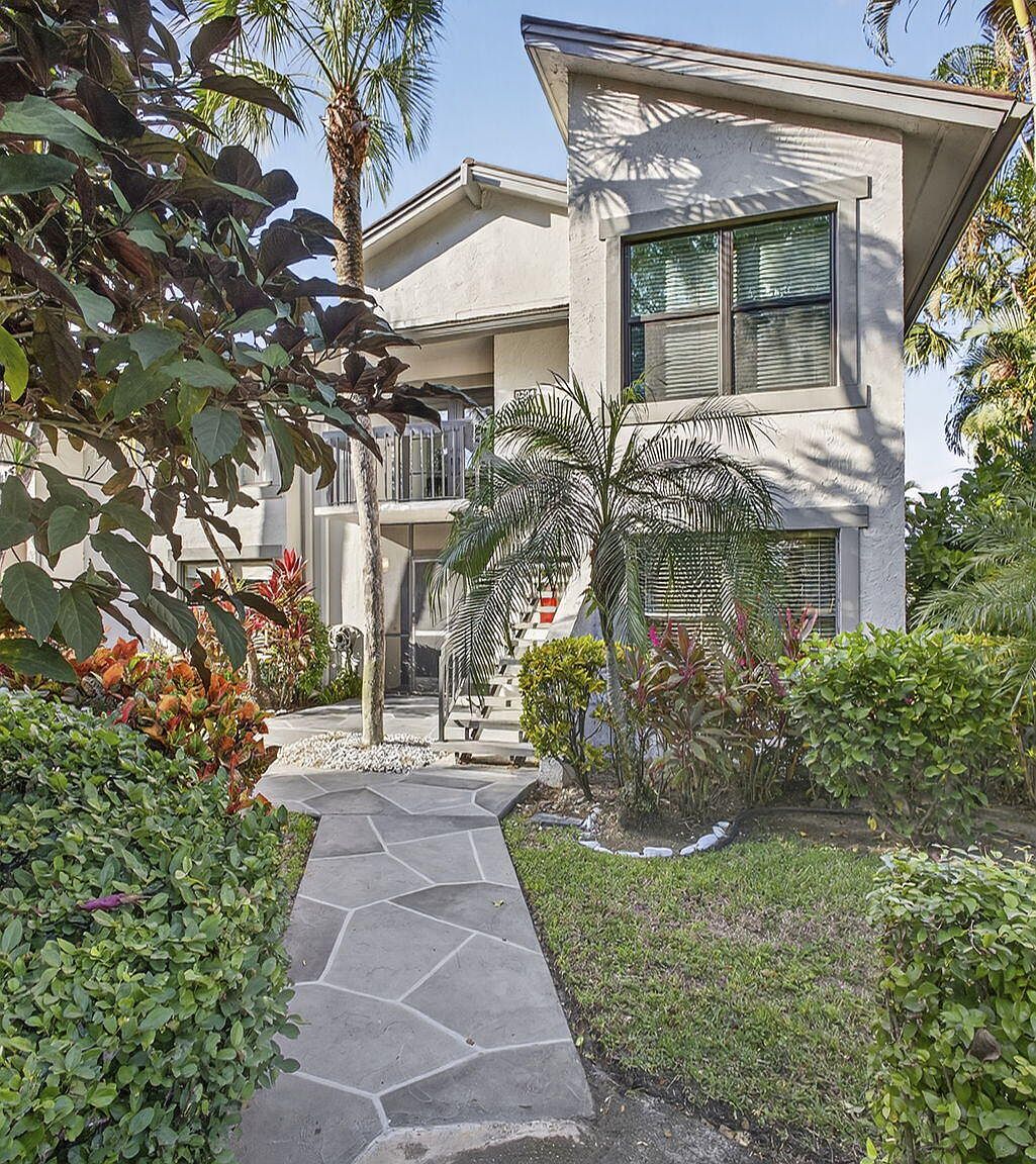 11267 Pond View Drive #B104