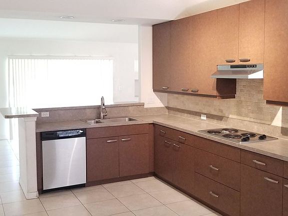 5th image of 2625 SW Cactus Cir