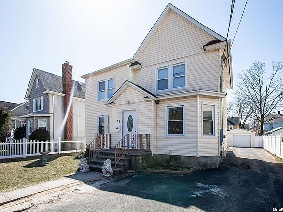 3rd image of 81 Lynbrook Ave