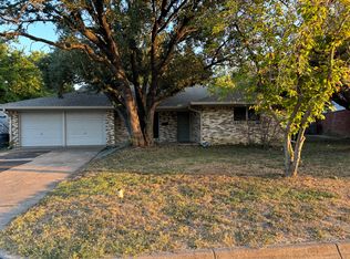 5913 Wheaton Dr, Fort Worth, TX 76133
