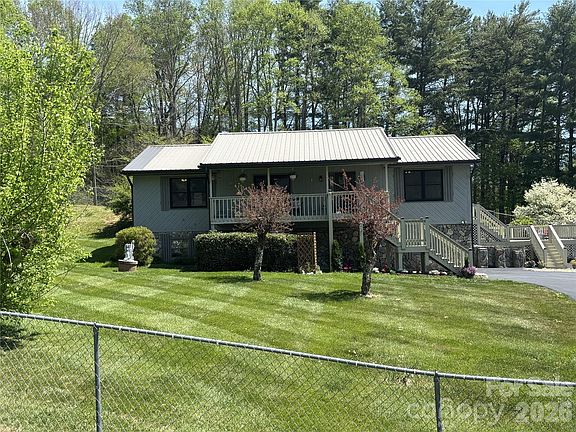 2nd image of 342 Mountain View Rd