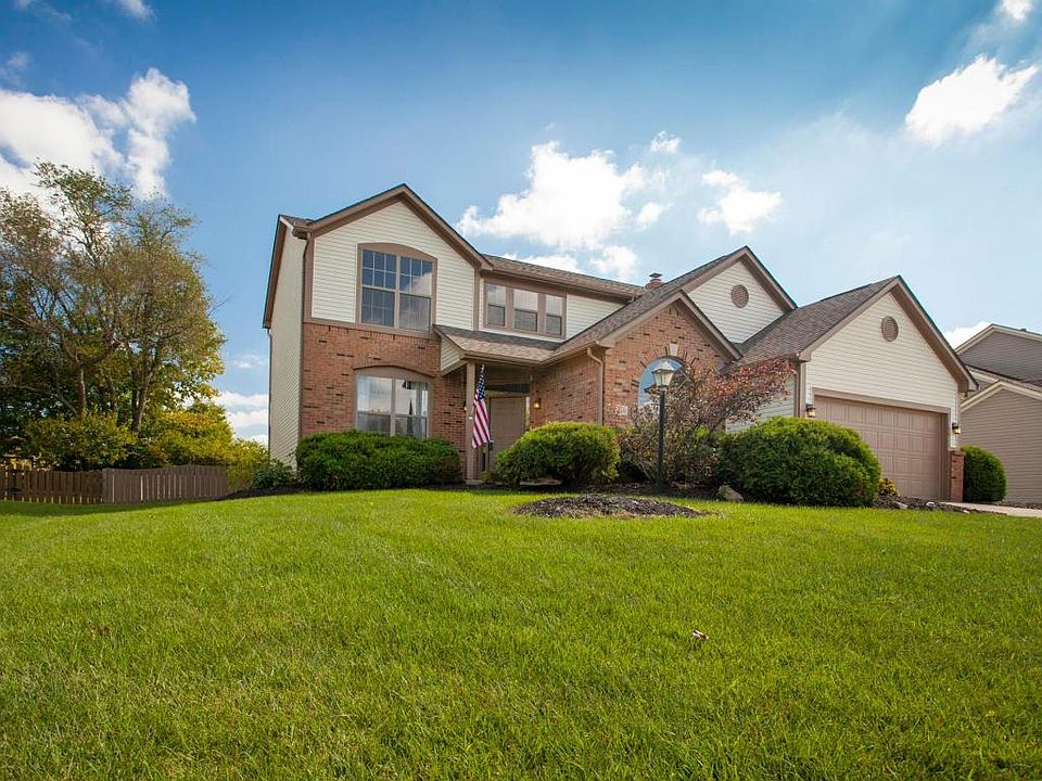 1st image of 740 Montmorency Dr E