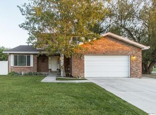 591 W 2050 N, West Bountiful, UT 84087